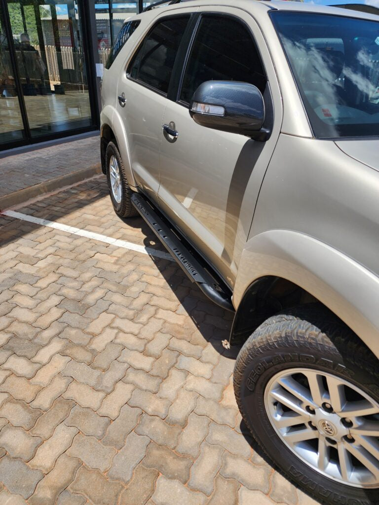 Toyota Fortuner 2005 to 2015 - Rock Sliders