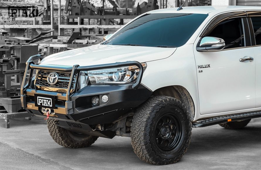 Toyota Hilux 2018 -2021 (Face Lift) - PIAK 3 Loop Elite Bumper