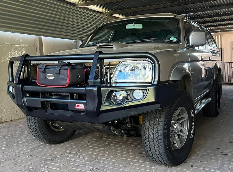 Mitsubishi Colt K7 2006 - 2015 L200: MCC POST TYPE FRONT BUMPER