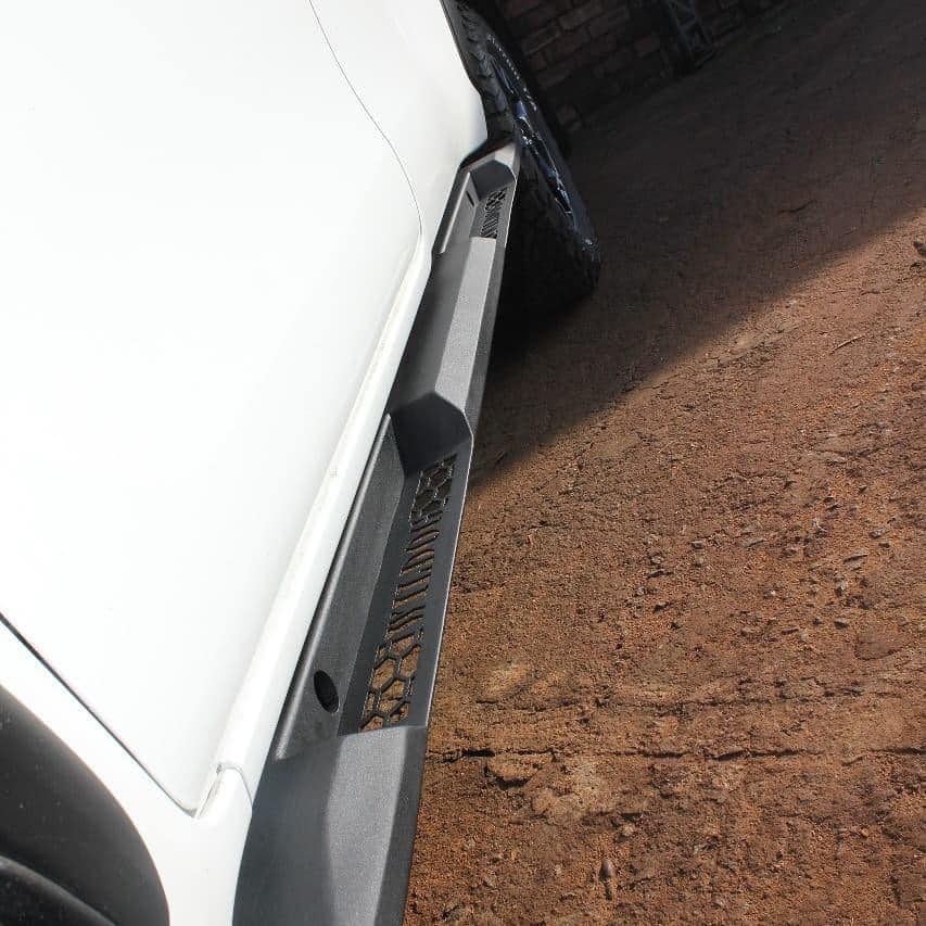 Toyota Hilux 2005 to 2015 - Warrior Rock Sliders