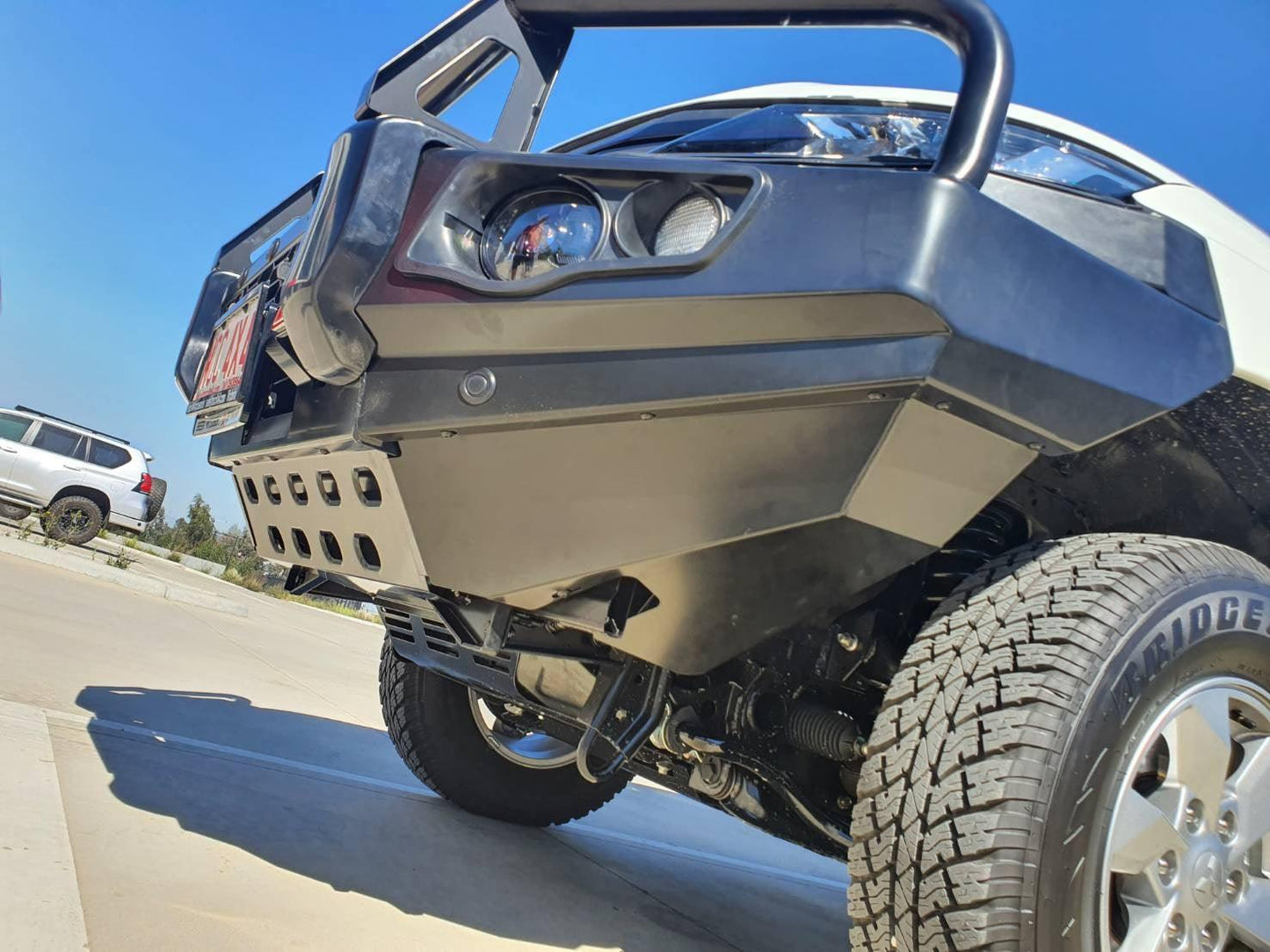 MITSUBISHI TRITON MR SERIES 2019 to current POST TYPE BUMPER REPLACEMENT BULLBAR - Bumper - Go-4LO