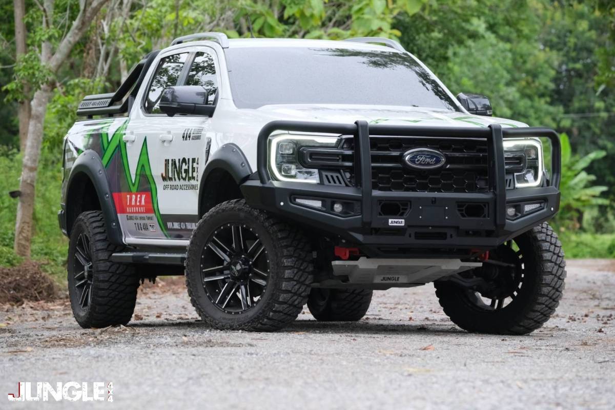 Jungle 4x4 / Crown Series Replacement Bumper - Ranger Next Gen 2022+ Full Hoop