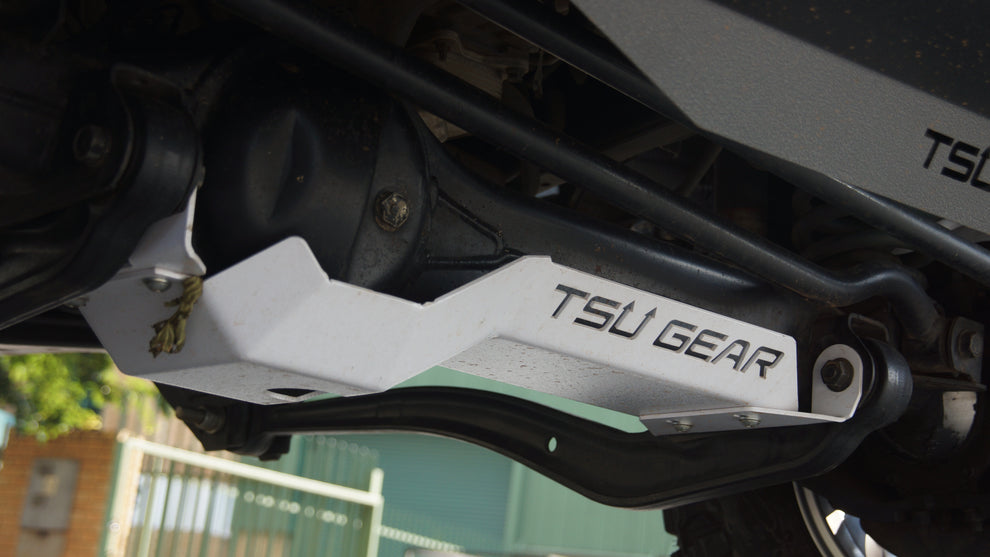 TSU Gear - Land Cruiser 70 Series Front Diff Protector