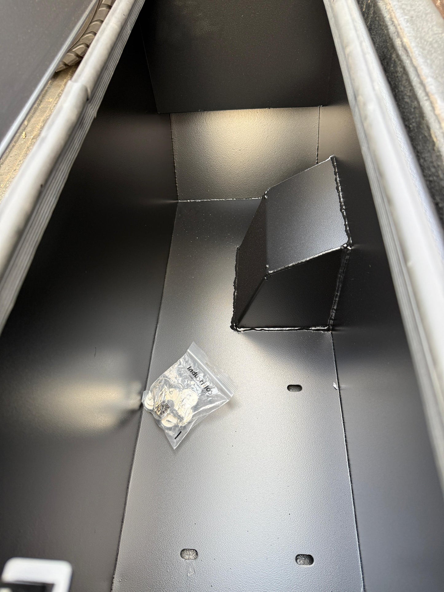 Toyota Landcruiser 79 series | Taaibos 4x4 Loadbin Storage Box