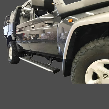 D.A.G | LC 79 Series electric side steps (Double Cab)