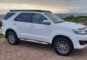 Toyota Fortuner 2005-2015 Predator Stealth Roof Rack