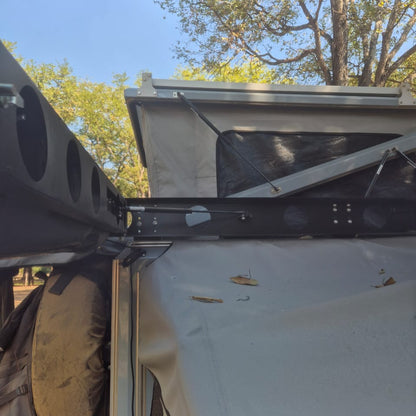 Go-4LO Shower Swing-Away Bracket