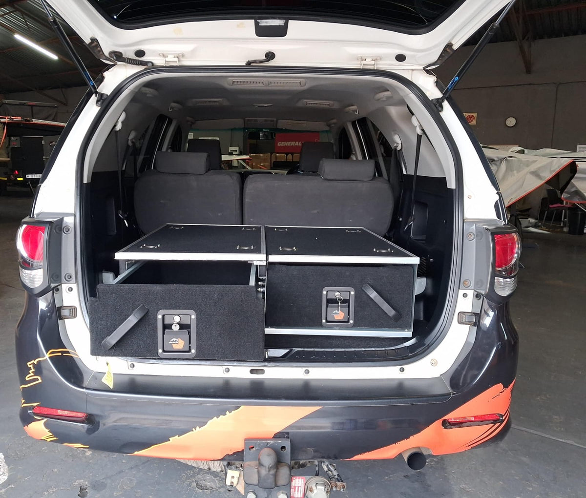 AGV 900 Drawer system - Bigger SUV's