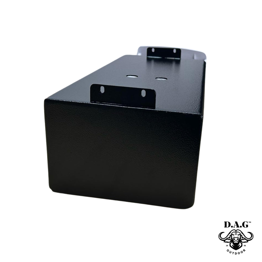 D.A.G | LC 79 AUTO(2.8) S/C - 10L Centre Console Fridge Bracket